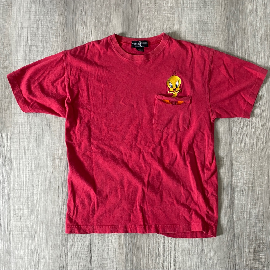 Vintage Warner Bros Studio Store Tweety Tshirt